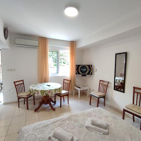 Studio Apartman Radimir Котор Екстериор снимка