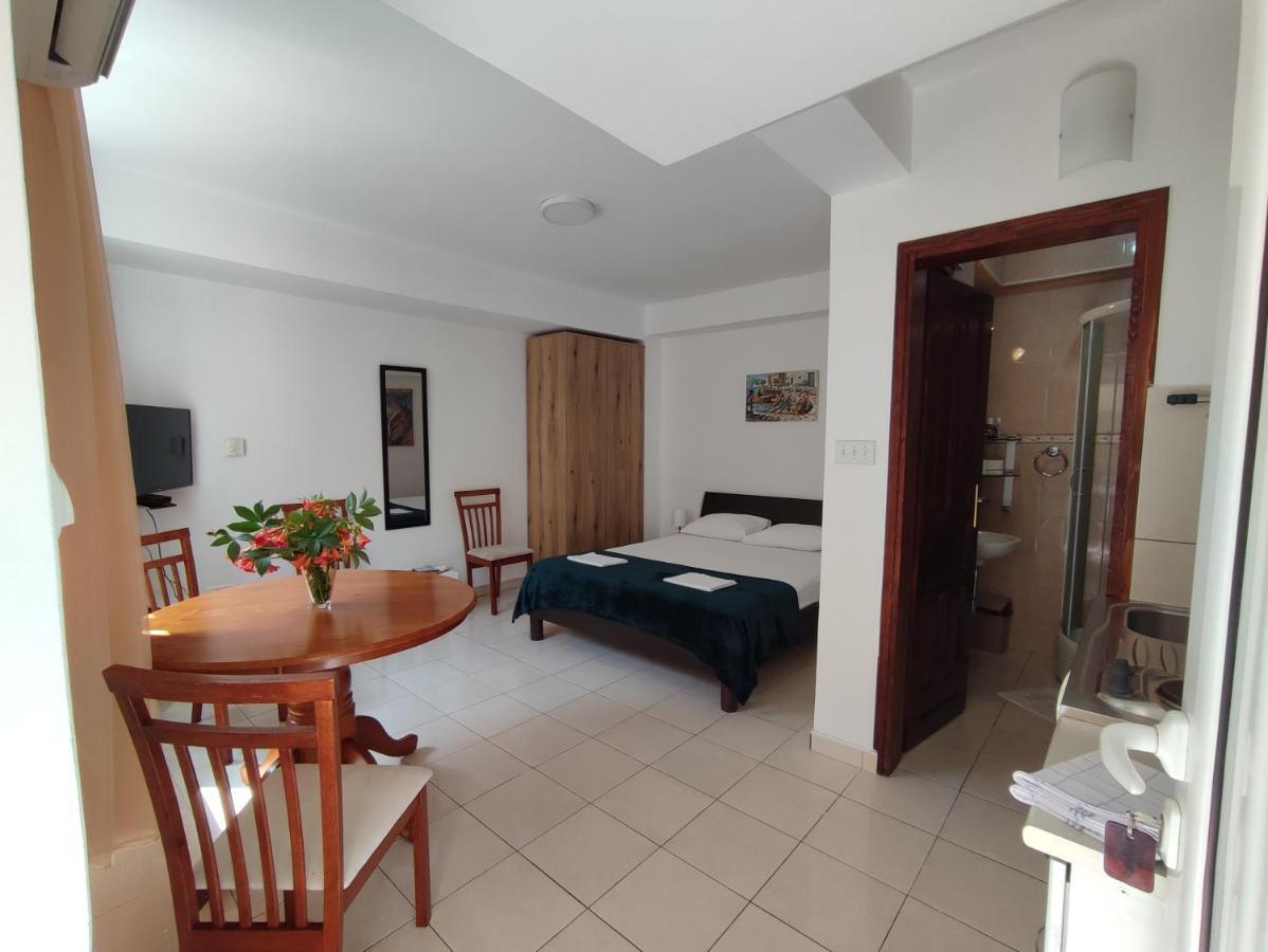 Studio Apartman Radimir Котор Екстериор снимка