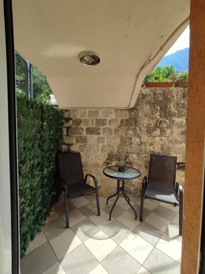 Studio Apartman Radimir Котор Екстериор снимка